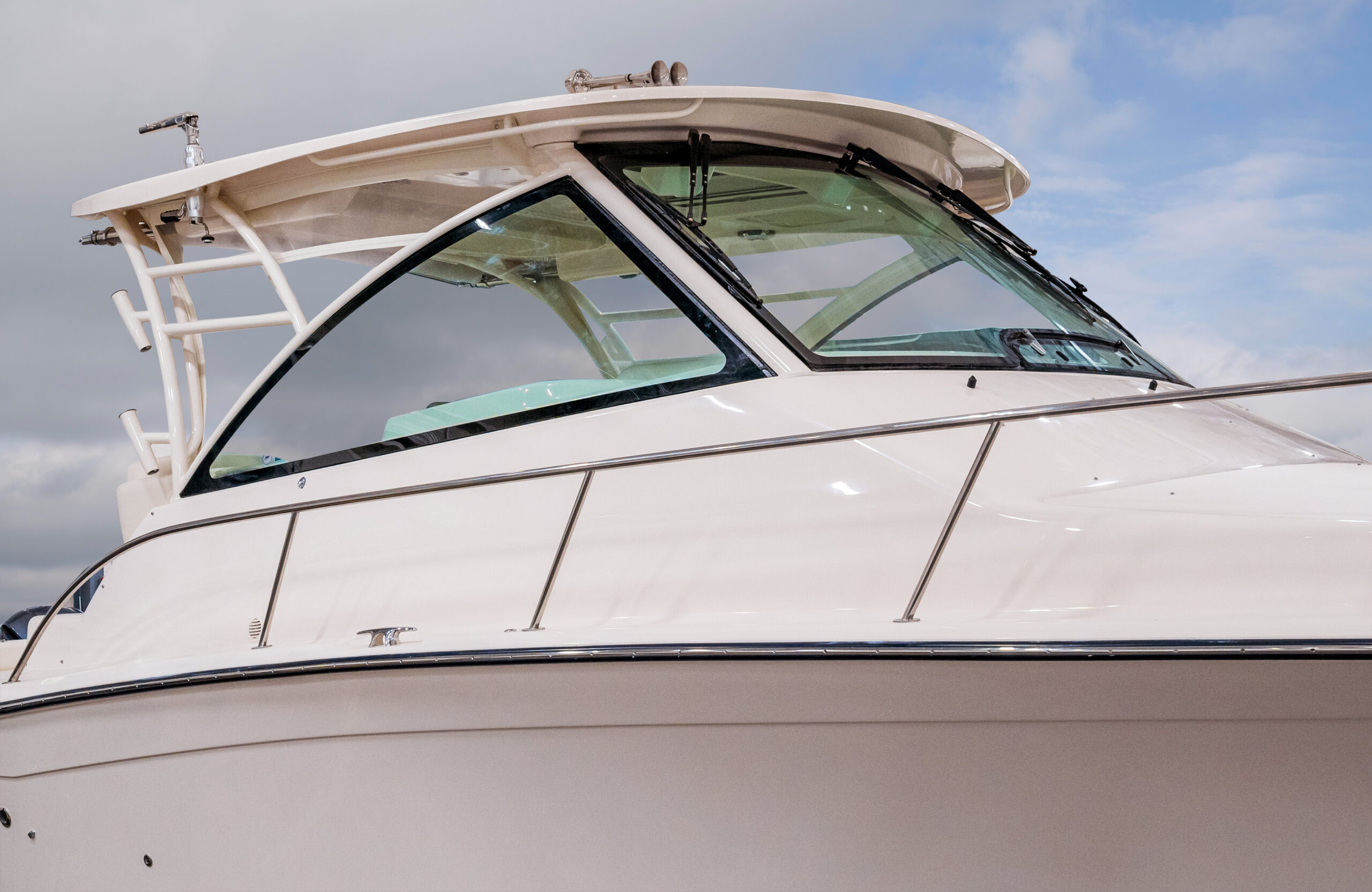 Boat Windshields near West Palm Beach & Miami, FL